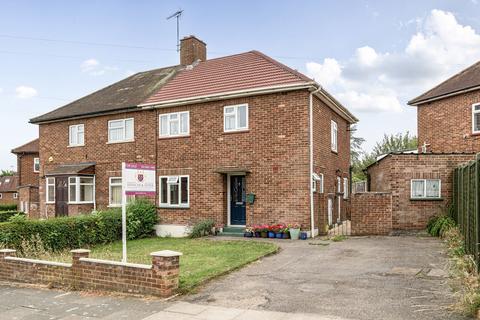 Nupton Drive, Barnet, EN5