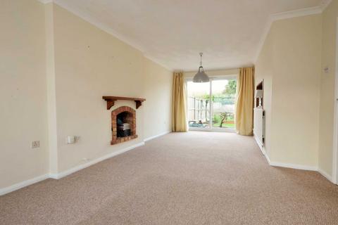 3 bedroom semi-detached house for sale, Bush Hall Road, Billericay