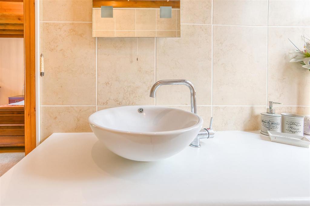 Master en-suite