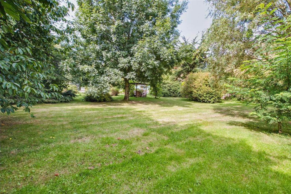 Garden and grounds