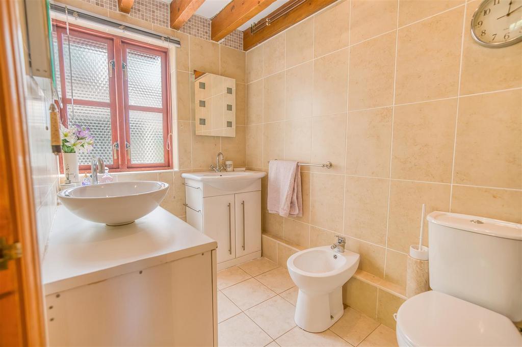Master en-suite