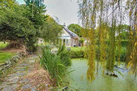 undefined, Felin Ban Farm Estate, Cardigan
