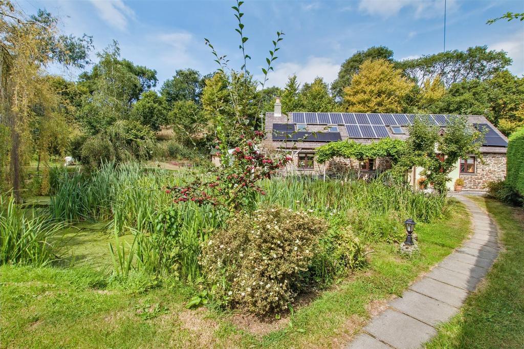 Garden and grounds