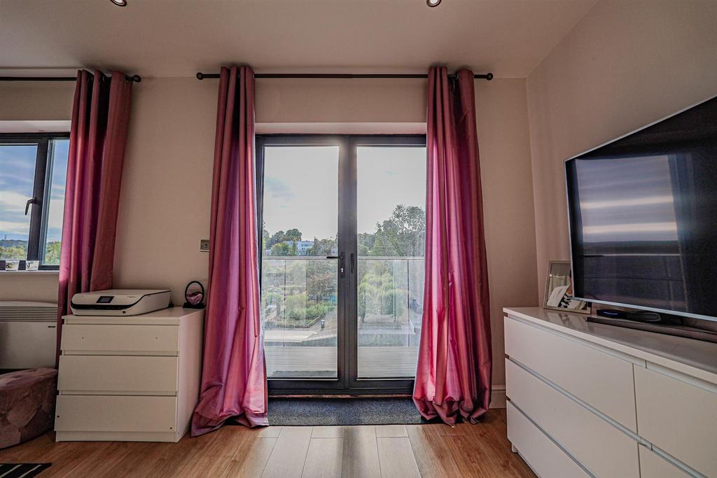 980 A1341.jpg
