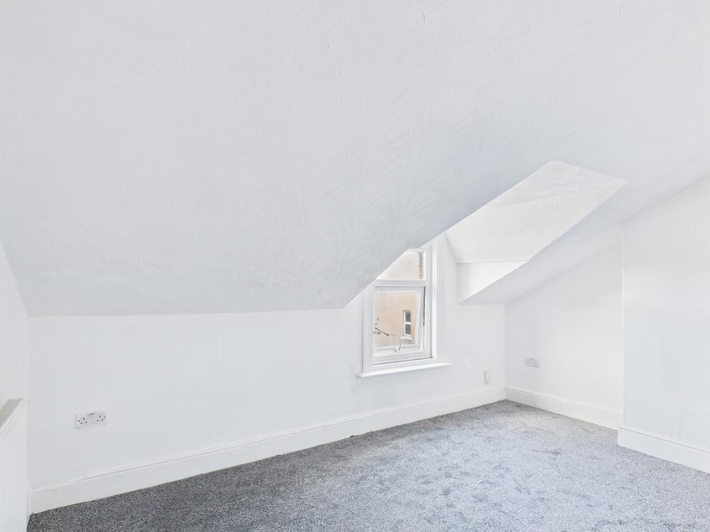 Cam01835 g0 pr0310 still009