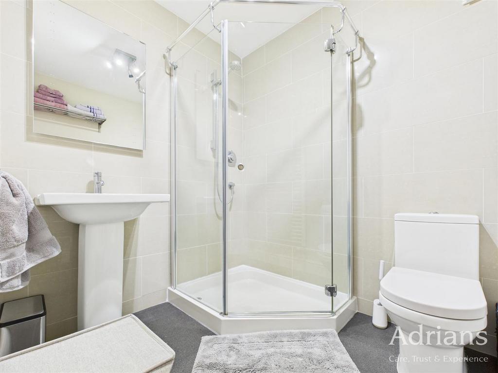 En suite shower room