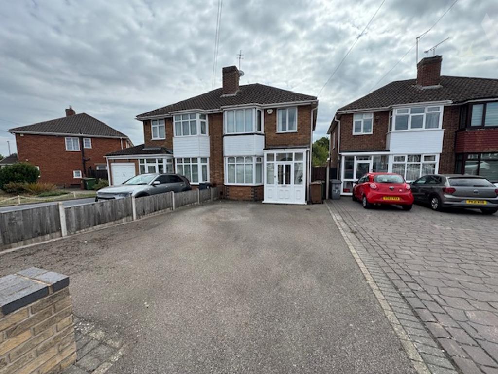5 Ronald Grove Frontage