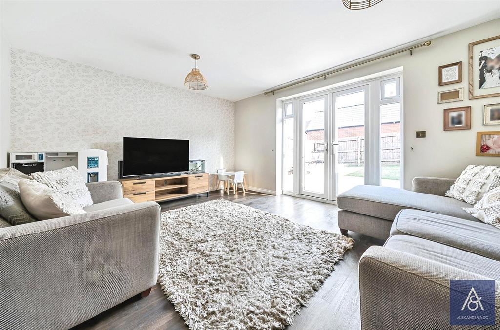 Living /Dining Room