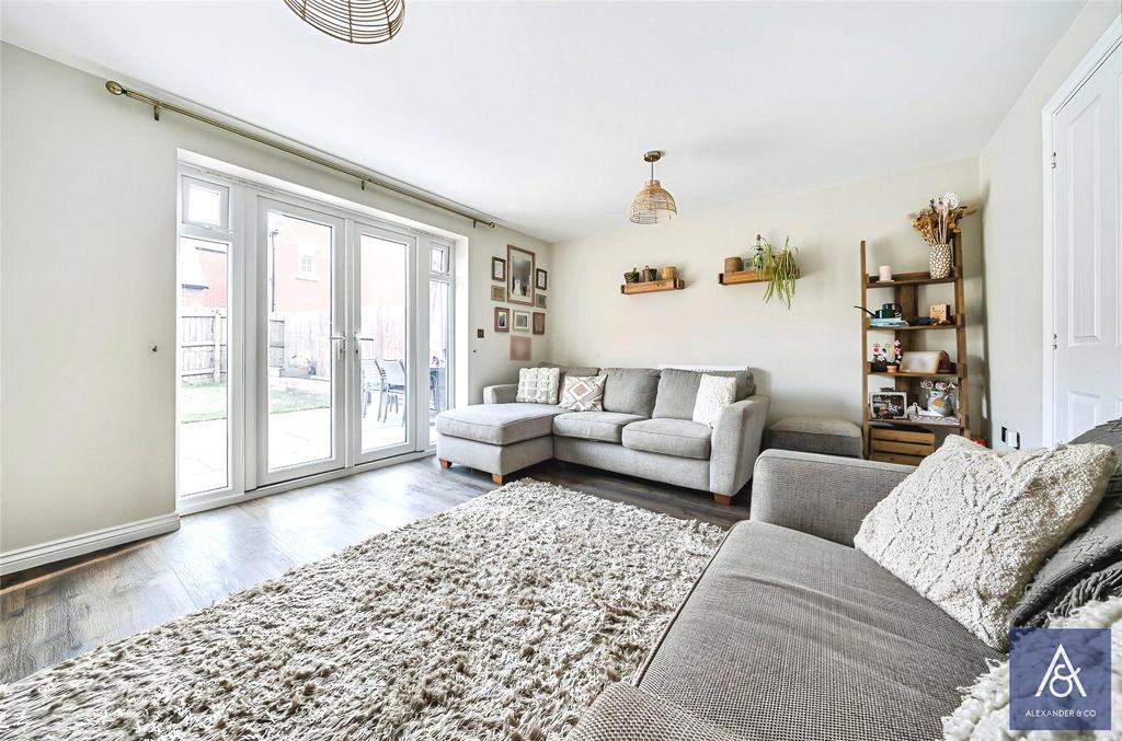 Living/Dining Room