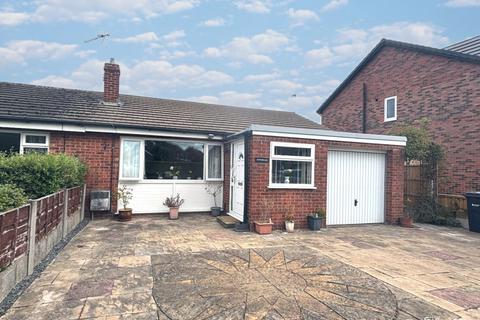 2 bedroom semi-detached bungalow for sale, Linnards Lane, Wincham, Northwich