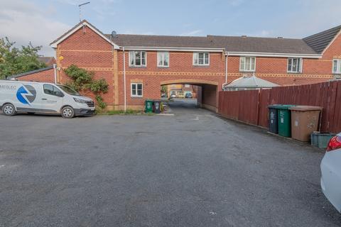 undefined, Middle Close, Swadlincote DE11