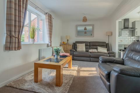 undefined, Middle Close, Swadlincote DE11