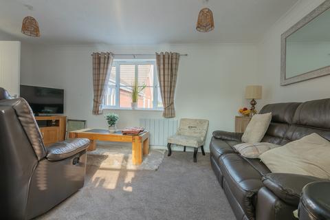 undefined, Middle Close, Swadlincote DE11