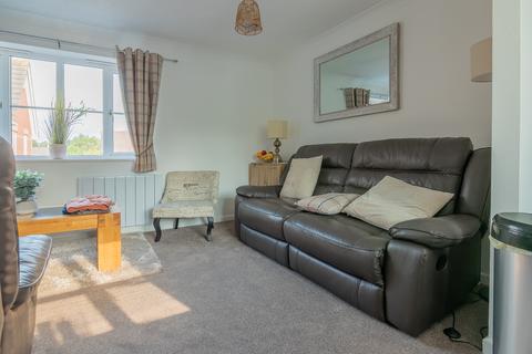 undefined, Middle Close, Swadlincote DE11