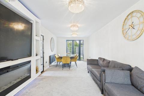 3 bedroom semi-detached house for sale, Kings Road, Birmingham B44
