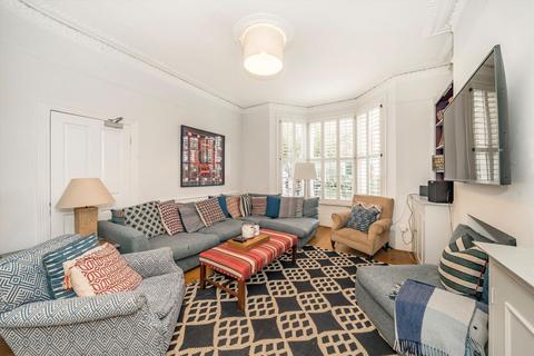 5 bedroom house to rent, Elms Crescent, London SW4
