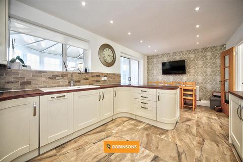 undefined, Pipers Croft, Dunstable