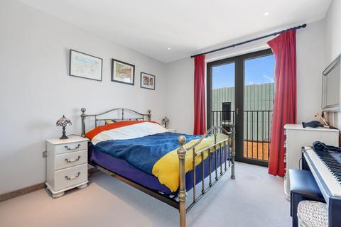 1 bedroom flat to rent, Cummings House, Ram Quarter