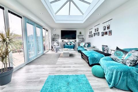 undefined, PRIORS CLOSE, NEW WALTHAM