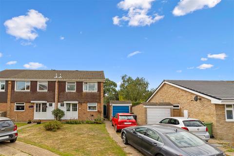 undefined, Goodwin Close, Hailsham
