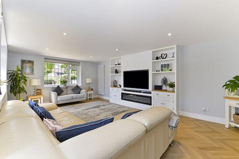 3 bedroom detached bungalow for sale, Guildford Road, Cranleigh