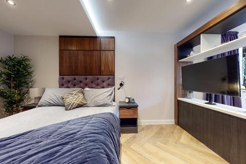 undefined, Apt 28, Live Oasis Wade Lane, Live Oasis Wade Lane LS2