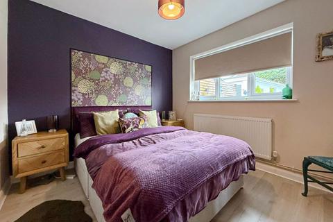 14 Brooklyn Road, Burntwood, WS7 4SJ