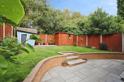 3 bedroom semi-detached house for sale, Springfields, Rushall, WS4 1JX