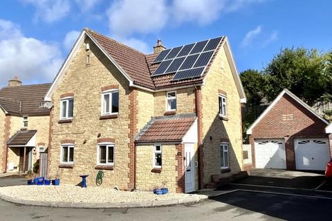 14 Highfield, Ilminster, TA19 9SR