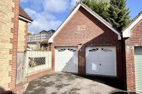 14 Highfield, Ilminster, TA19 9SR
