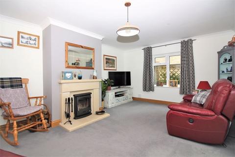 14 Highfield, Ilminster, TA19 9SR