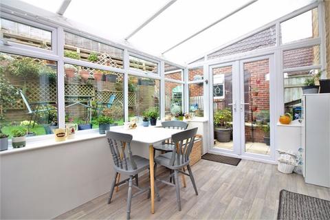 14 Highfield, Ilminster, TA19 9SR