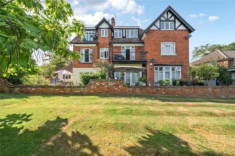 2 bedroom apartment for sale, Pembroke Road, Woking, Surrey, GU22