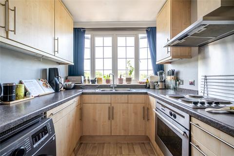 2 bedroom apartment for sale, Pembroke Road, Woking, Surrey, GU22