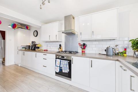 3 bedroom house for sale, Glasney Road, Falmouth - Well presented