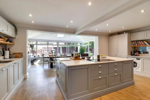 4 bedroom detached house for sale, Chewter Lane, Windlesham GU20