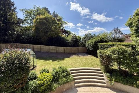 undefined, 8 No Place Hill, Totnes TQ9