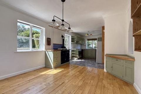 undefined, 8 No Place Hill, Totnes TQ9