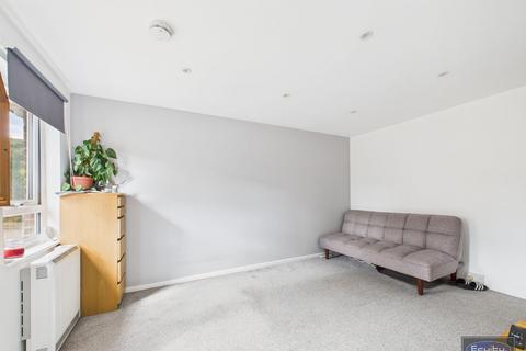 undefined, Wyatt Road, Crayford, DA1