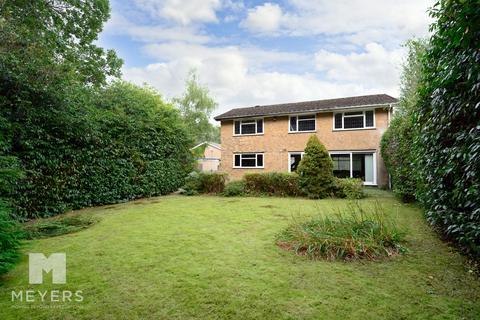 4 bedroom detached house for sale, Shelley Close | Ashley Heath | Ringwood | BH24