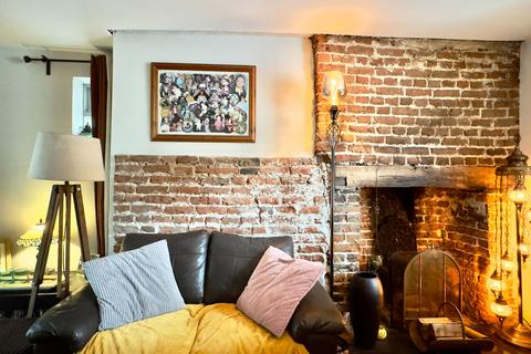 34 Church Street, St Peters, Broadstairs, CT10 2TT