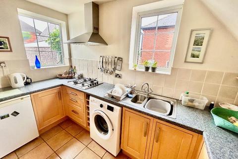3 bedroom semi-detached house for sale, Worsbrough Road, Birdwell, Barnsley, South Yorkshire, S70 5RE