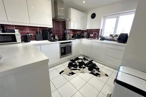 2 bedroom apartment for sale, San Diego Way, Eastbourne