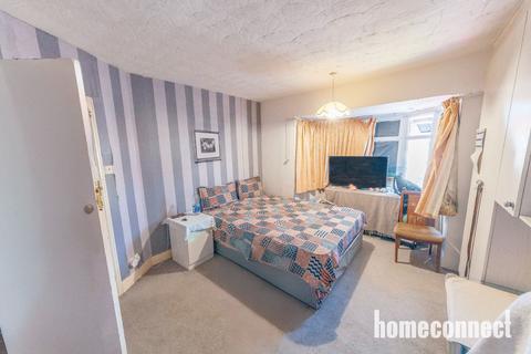 undefined, Weald Way, Romford
