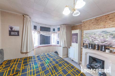 39 Weald Way, Romford, RM7 9PH