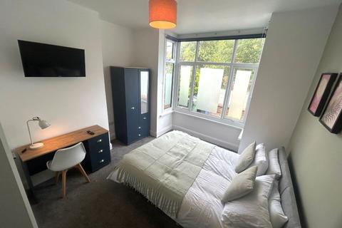 undefined, Room 1