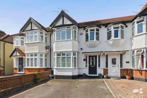 3 bedroom terraced house for sale, Carlton Road, Romford