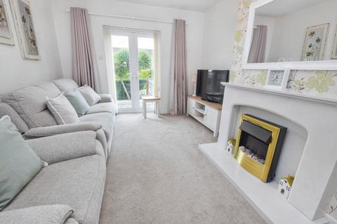 2 bedroom bungalow for sale, Blue Hill Lane, Leeds, West Yorkshire