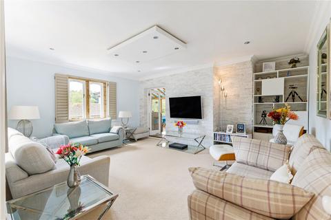 undefined, Naunton, Cheltenham, Gloucestershire, GL54