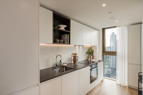 2 bedroom flat for sale, One Thames Quay, 222 Marsh Wall, London, E14